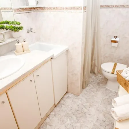 Ponent Stylish Center Near Nightlife * يوريت دي مار