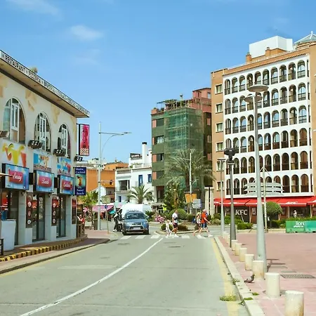 Ponent Stylish Center Near Nightlife شقة